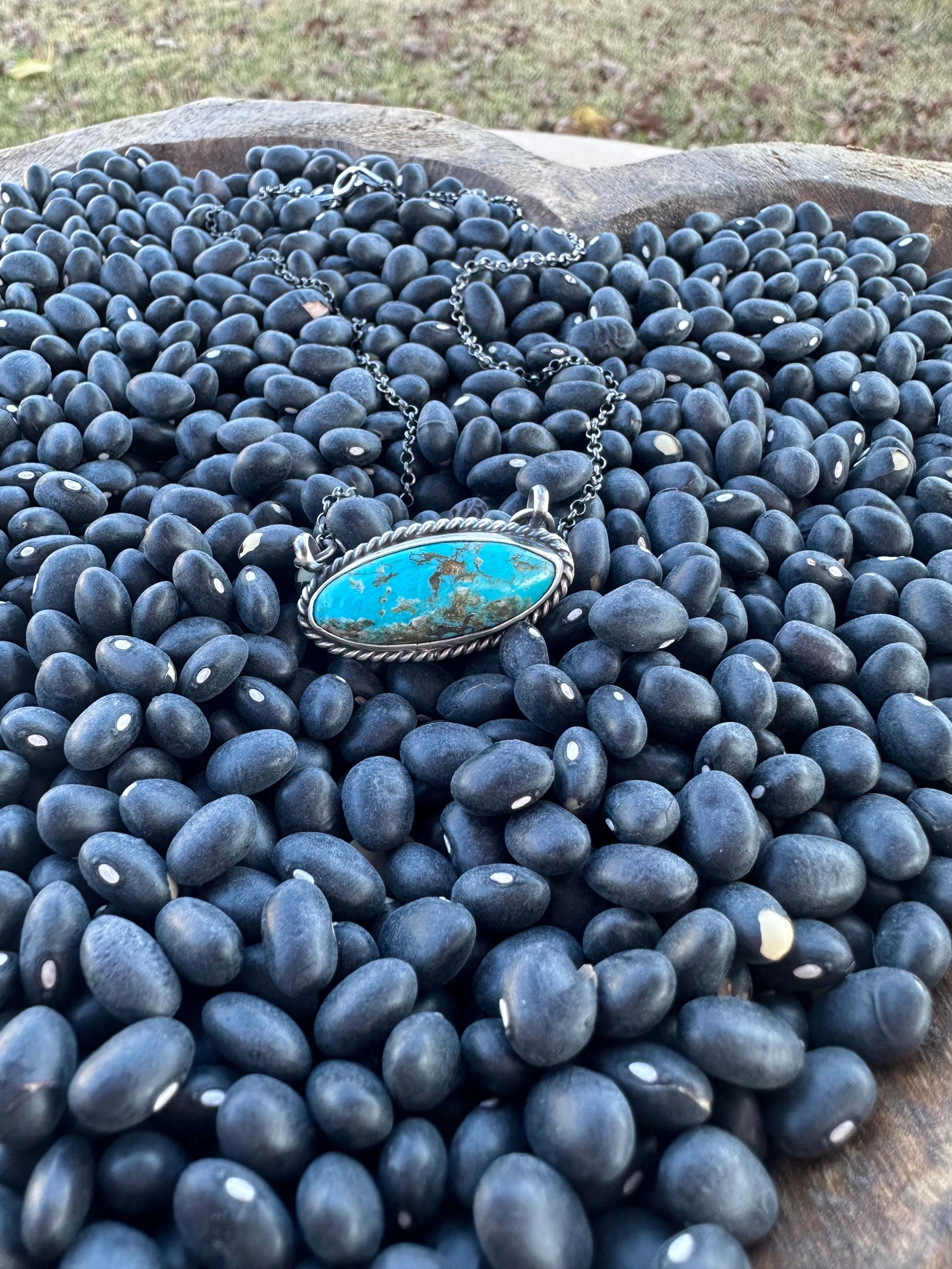 Campitos Turquoise Oval Necklace